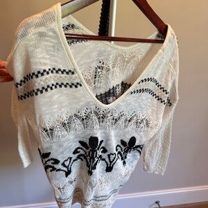 New Directions White and Black V-Neck Sweater